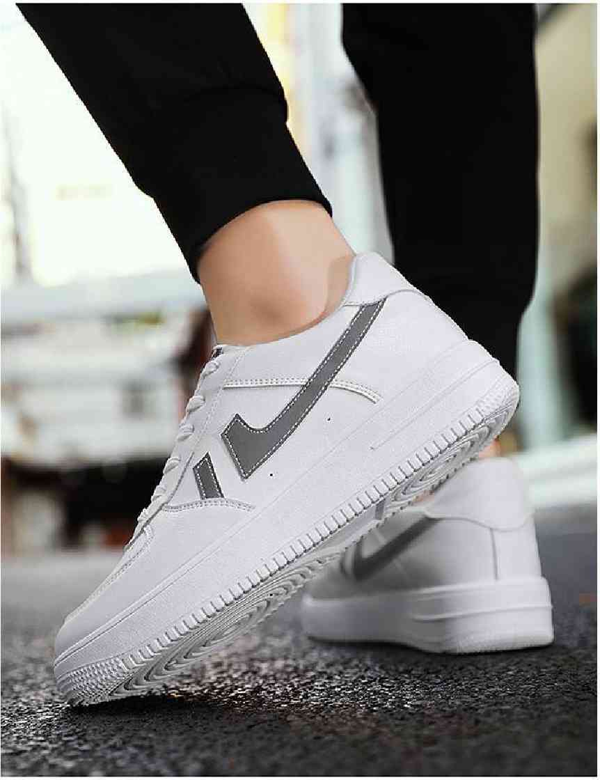 Latest Stylish Men Casual Shoes/Canvas Shoes/Light Weight Sneakers